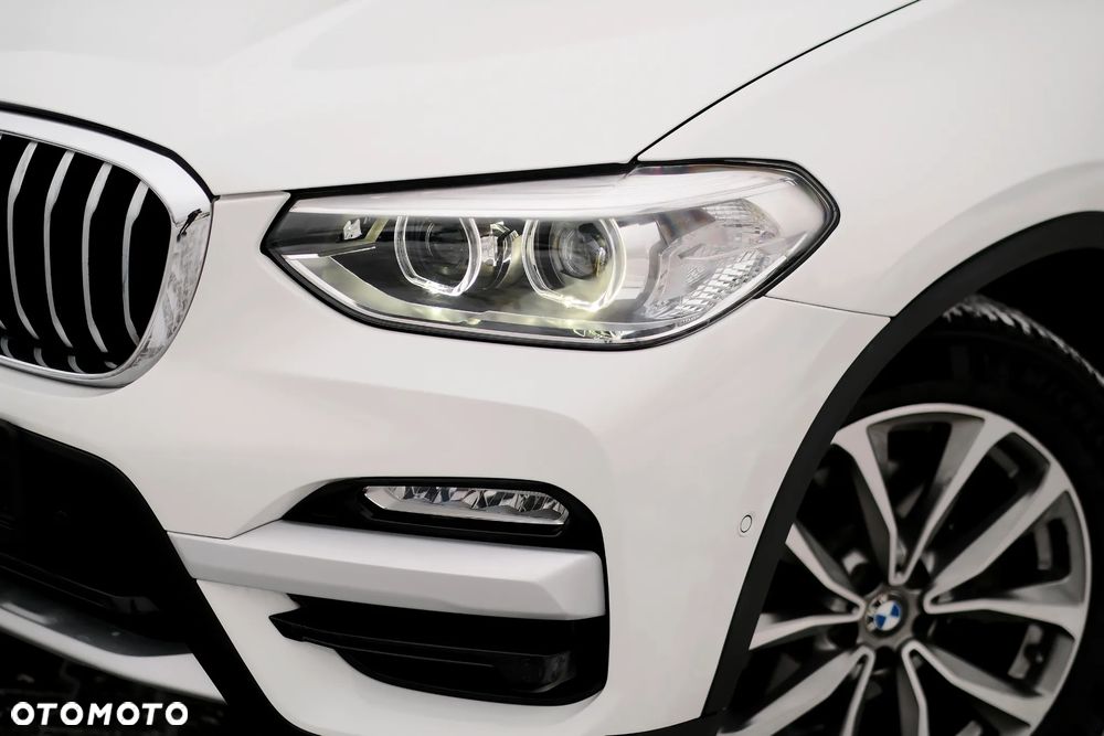 BMW X3 xDrive30i xLine - 4