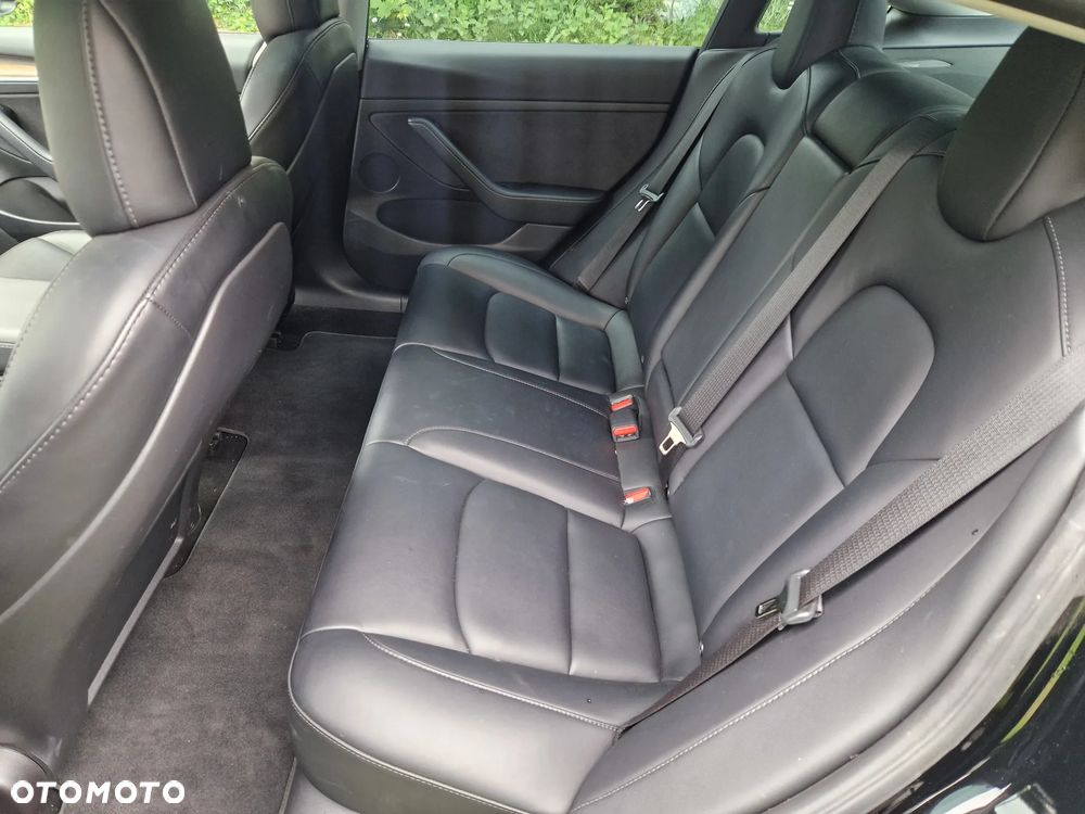 Tesla Model 3 Langstreckenbatterie Allradantrieb Dual Motor Performance - 12
