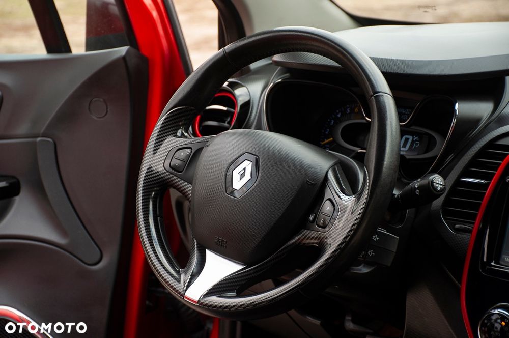 Renault Captur 1.2 TCe Helly Hansen EDC - 37