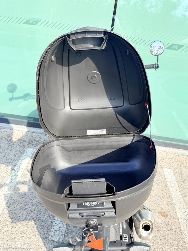 Triumph Speed Twin 400 - 11