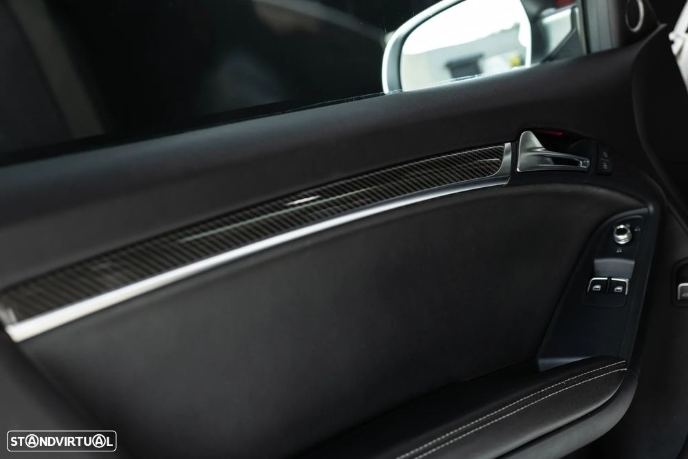 Audi RS5 4.2 FSi quattro S tronic - 26