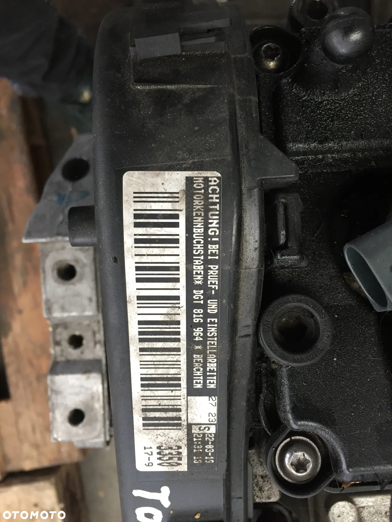 VW TOURAN 1.6 TDI 17R SILNIK BEZ OSPRZĘTU DGT - 6
