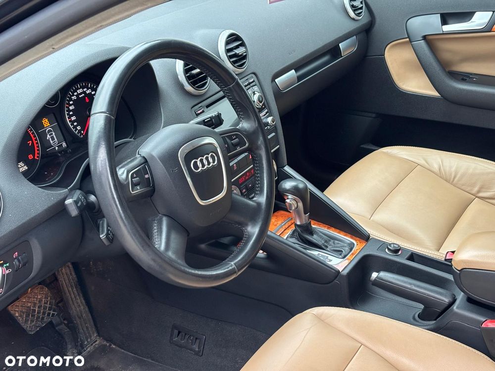 Audi A3 Sportback 1.4 TFSI Ambiente S tronic - 20