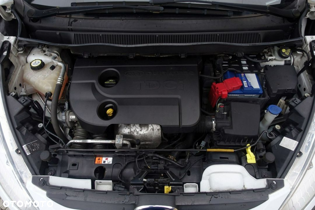 Ford B-MAX - 11