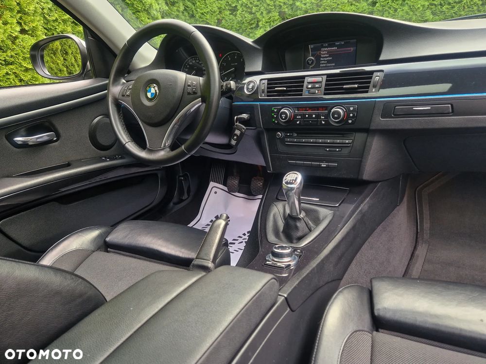 BMW Seria 3 - 24