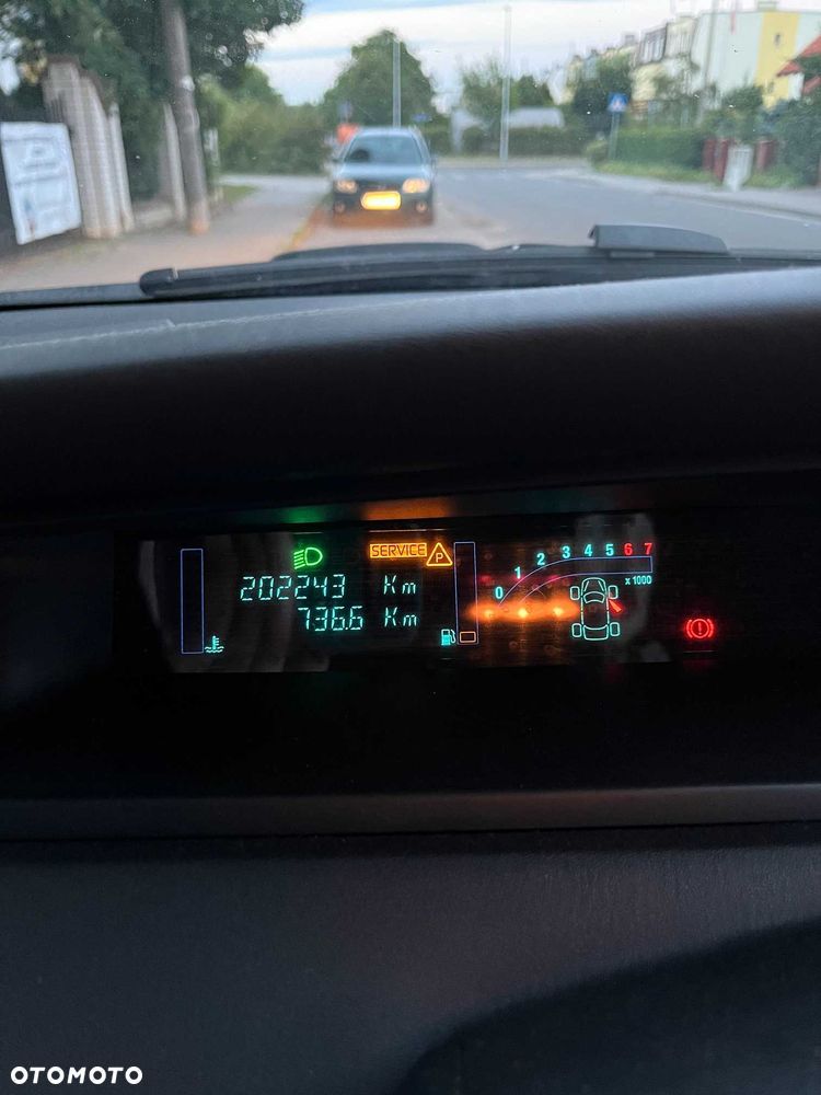 Renault Scenic - 5