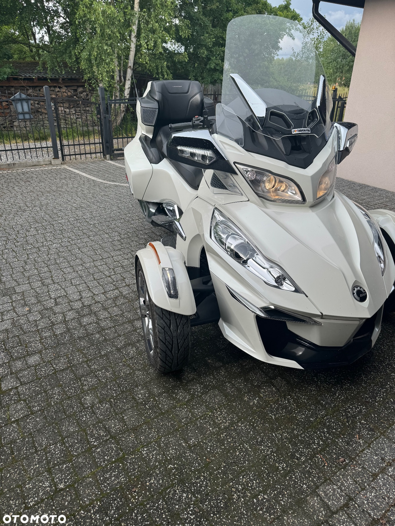 Can-Am Spyder - 2