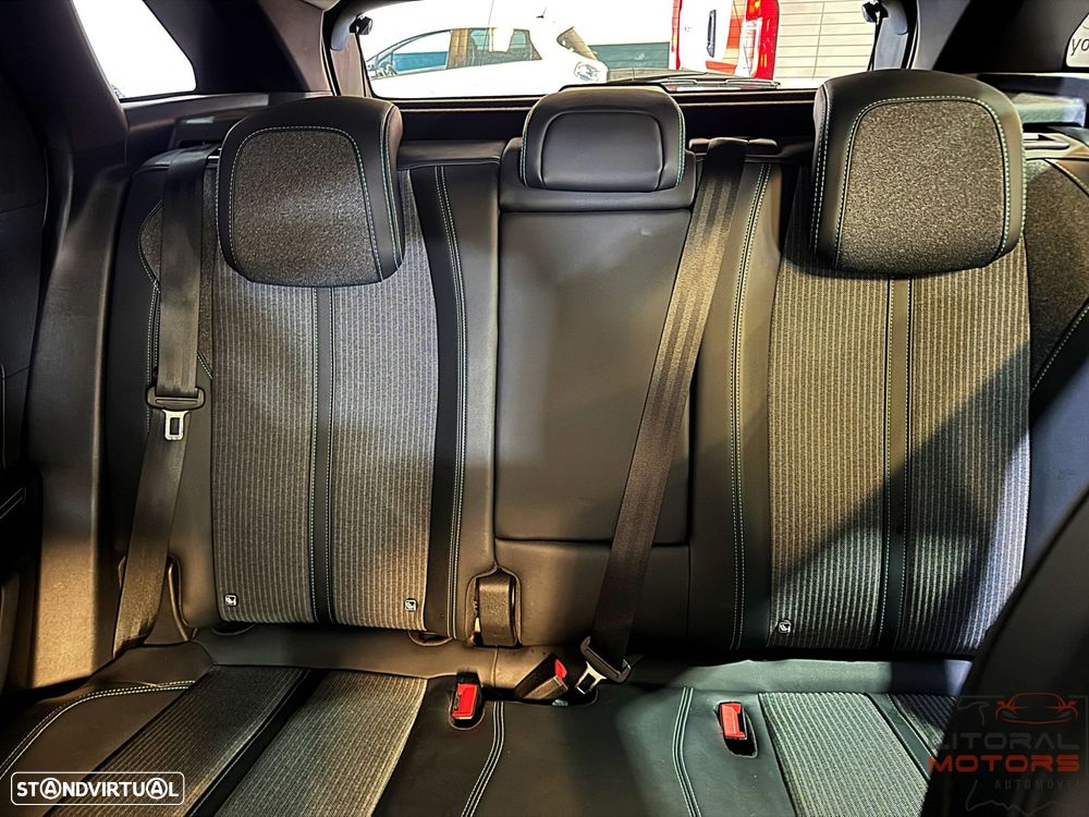 Peugeot 3008 1.6 Hybrid Allure e-EAT8 - 39