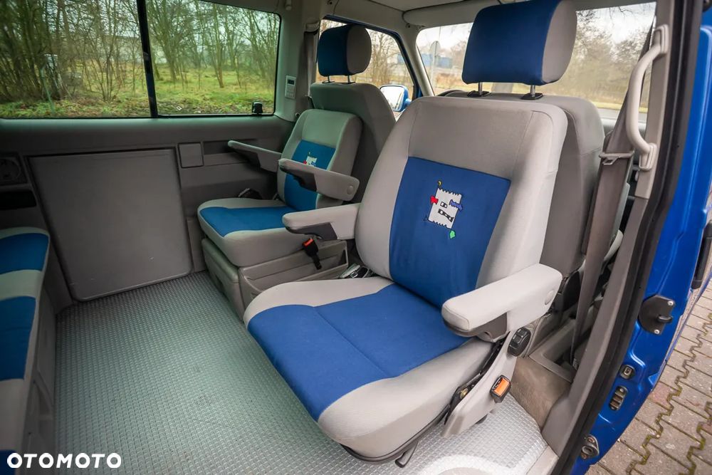 Volkswagen Multivan ver-2-0-tdi-highline-dsg - 16