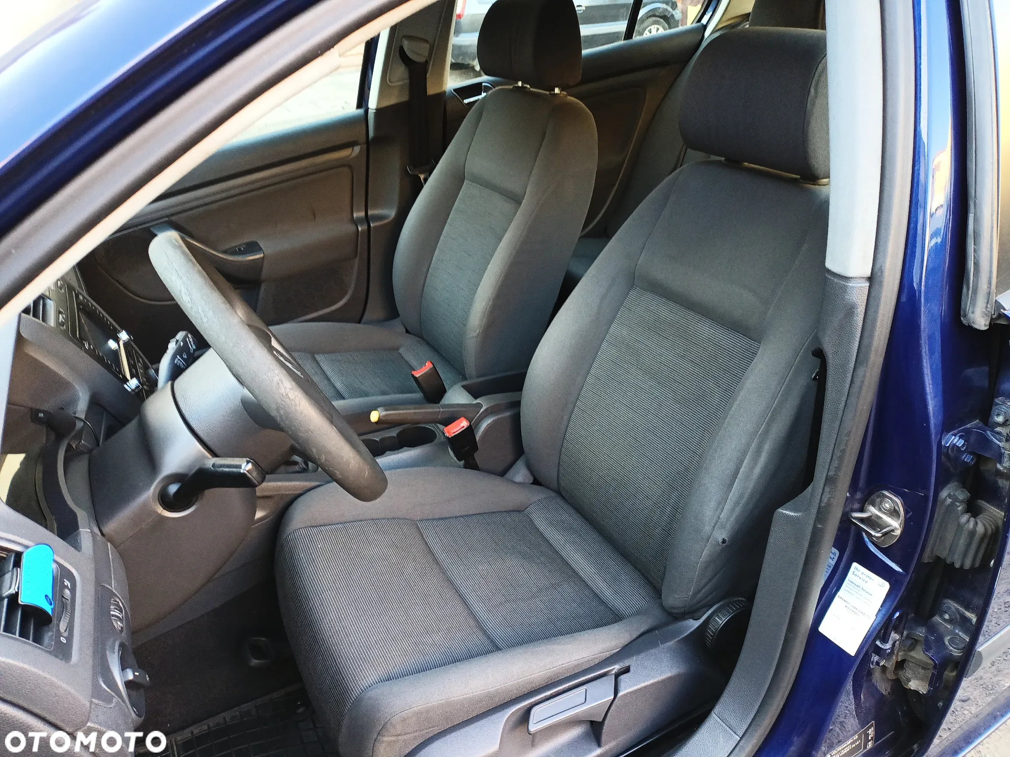 Volkswagen Golf - 9