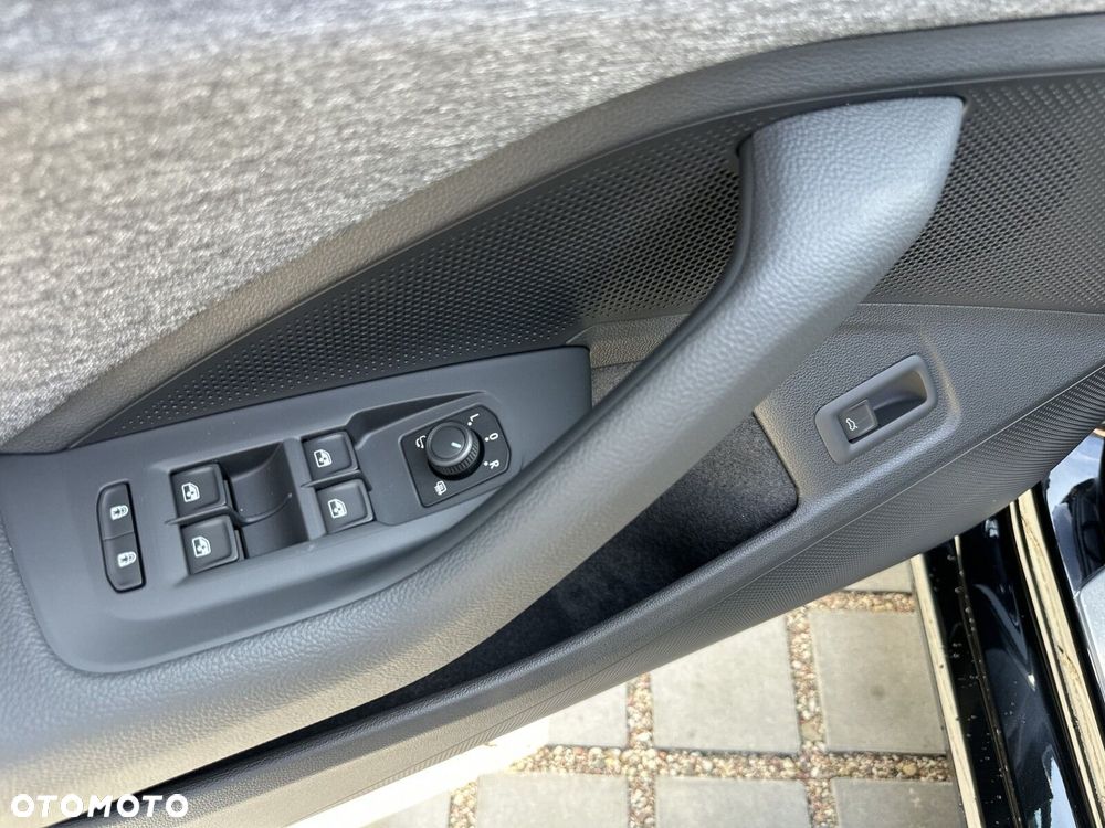 Skoda Superb 2.0 TDI SCR 4x4 Drive DSG - 12
