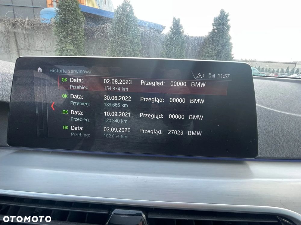 BMW Seria 5 530i xDrive Sport Line sport - 13