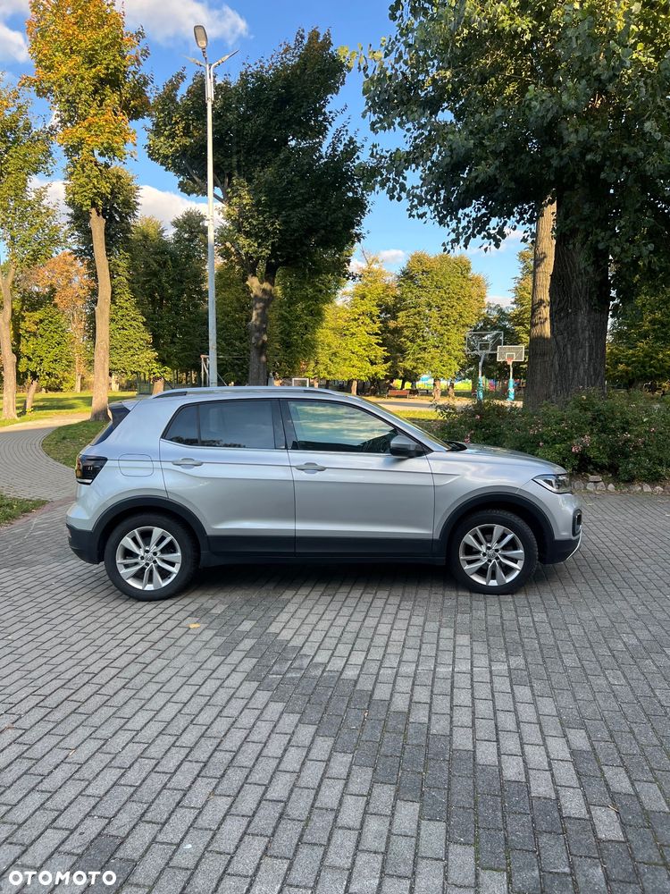 Volkswagen T-Cross - 19