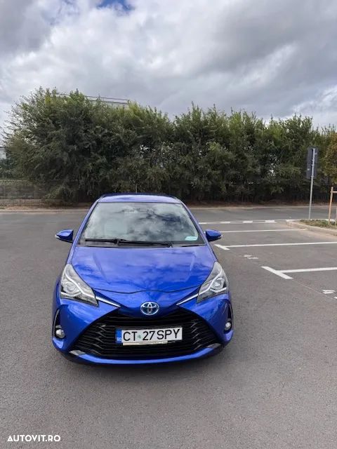 Toyota Yaris 1.5 VVT-i HSD Luna - 7