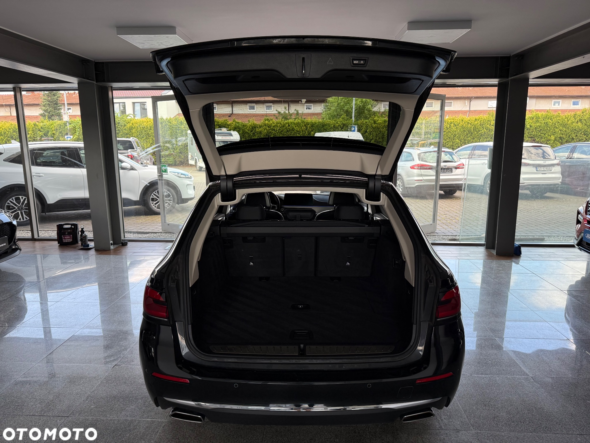 BMW Seria 5 - 13