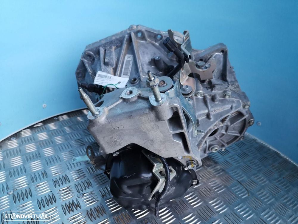 CAIXA DE VELOCIDADES SUZUKI VITARA LY - 1