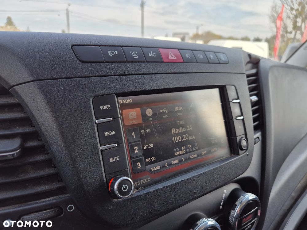 Iveco Daily 35C21 Hi-Matic 3.0HPT, blaszak L3H2, klimatyzacja, tempomat - 7