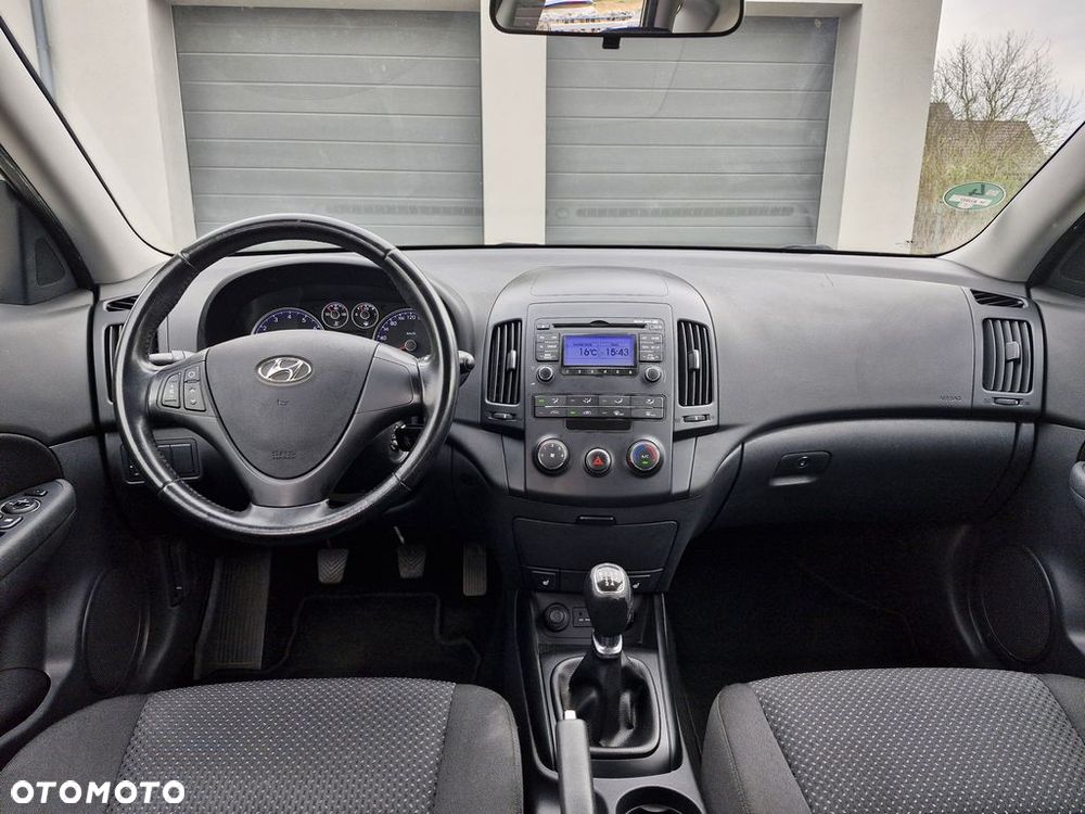 Hyundai i30 1.4 FIFA WM Edition - 11