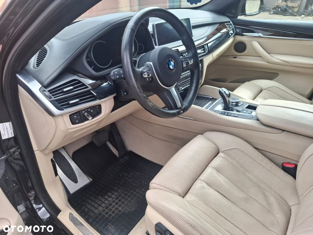 BMW X6 - 12