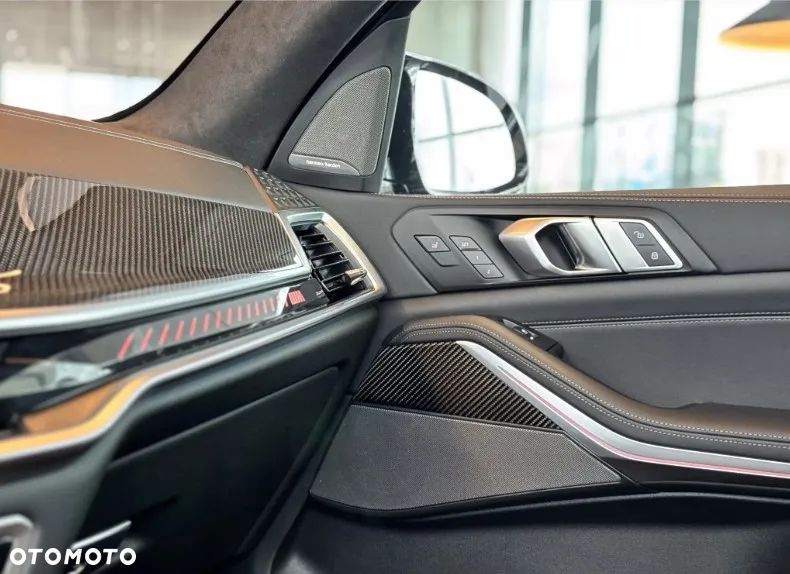 BMW X5 M Competition - 18