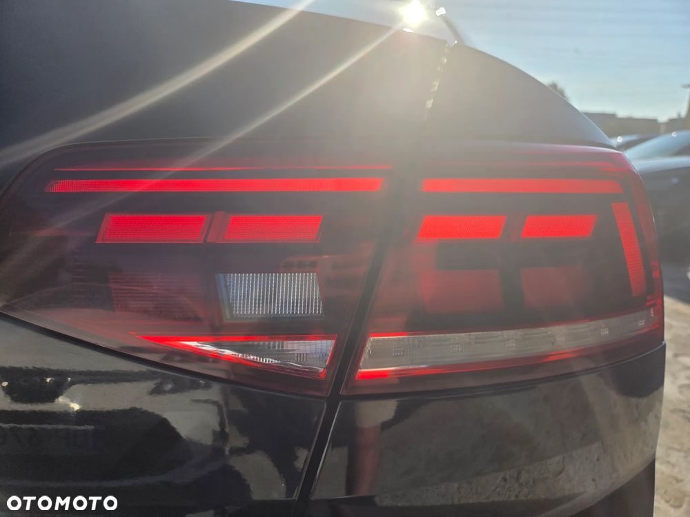 Volkswagen Passat 1.5 TSI EVO Business DSG - 33