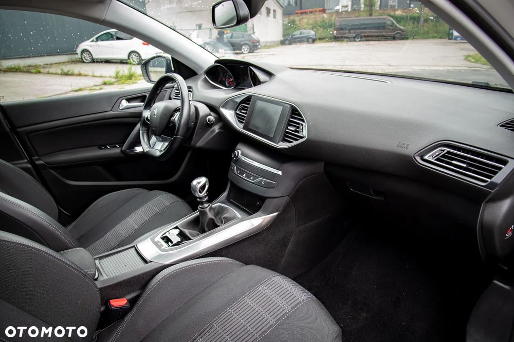 Peugeot 308 PureTech 130 GPF Stop & Start Allure - 7