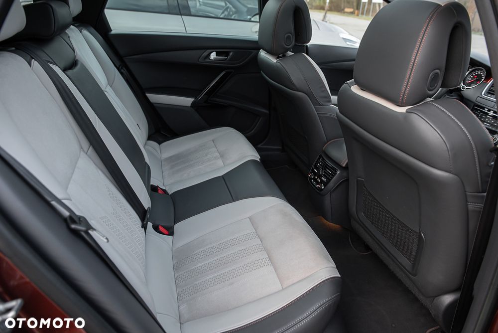 Peugeot 508 RXH 2.0 HDi HYbrid4 - 33