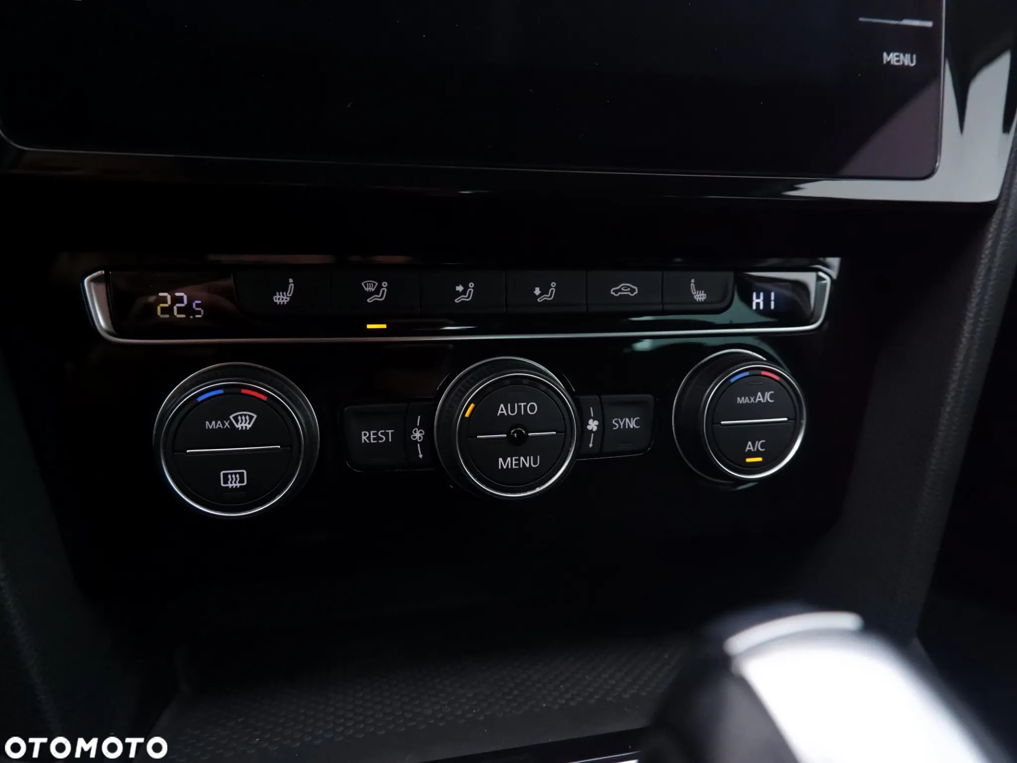 Volkswagen Passat - 35