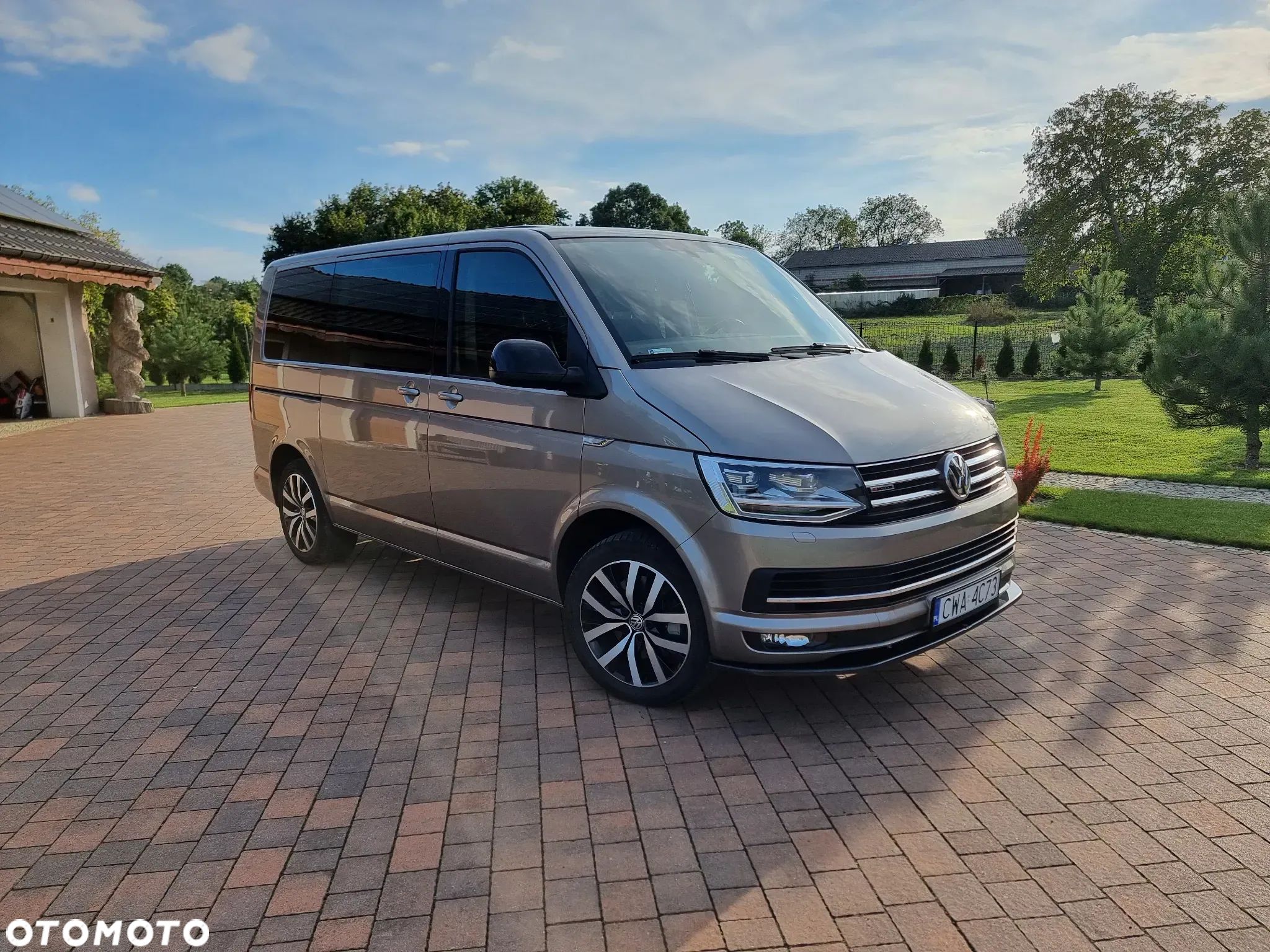 Volkswagen Multivan BiTDI L1 LIFE 4Motion - 1