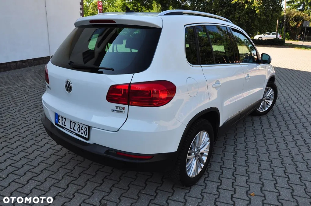 Volkswagen Tiguan 2.0 TDI DPF BlueMotion Technology Cup Sport & Style - 13