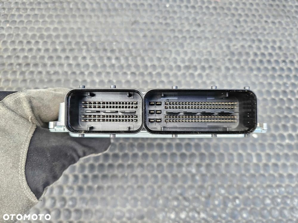 Komputer 8E0910559B 8E0907559 Moduł Sterownik Silnika Silnik Benzyna Audi A4 B7 VW. - 5