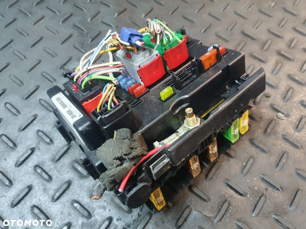 BSM MODUŁ SKRZYNKA BSM B2 PEUGEOT 206 207 307 CITROEN C2 C3 C4 9657608880 - 5
