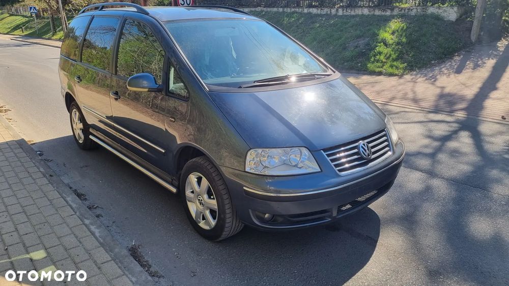 Volkswagen Sharan 2.0 TDI Sportline - 4