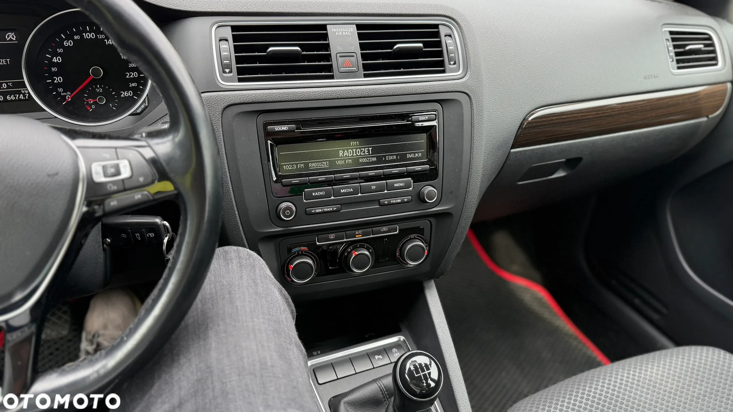 Volkswagen Jetta 2.0 TDI DPF BMT Comfortline - 18