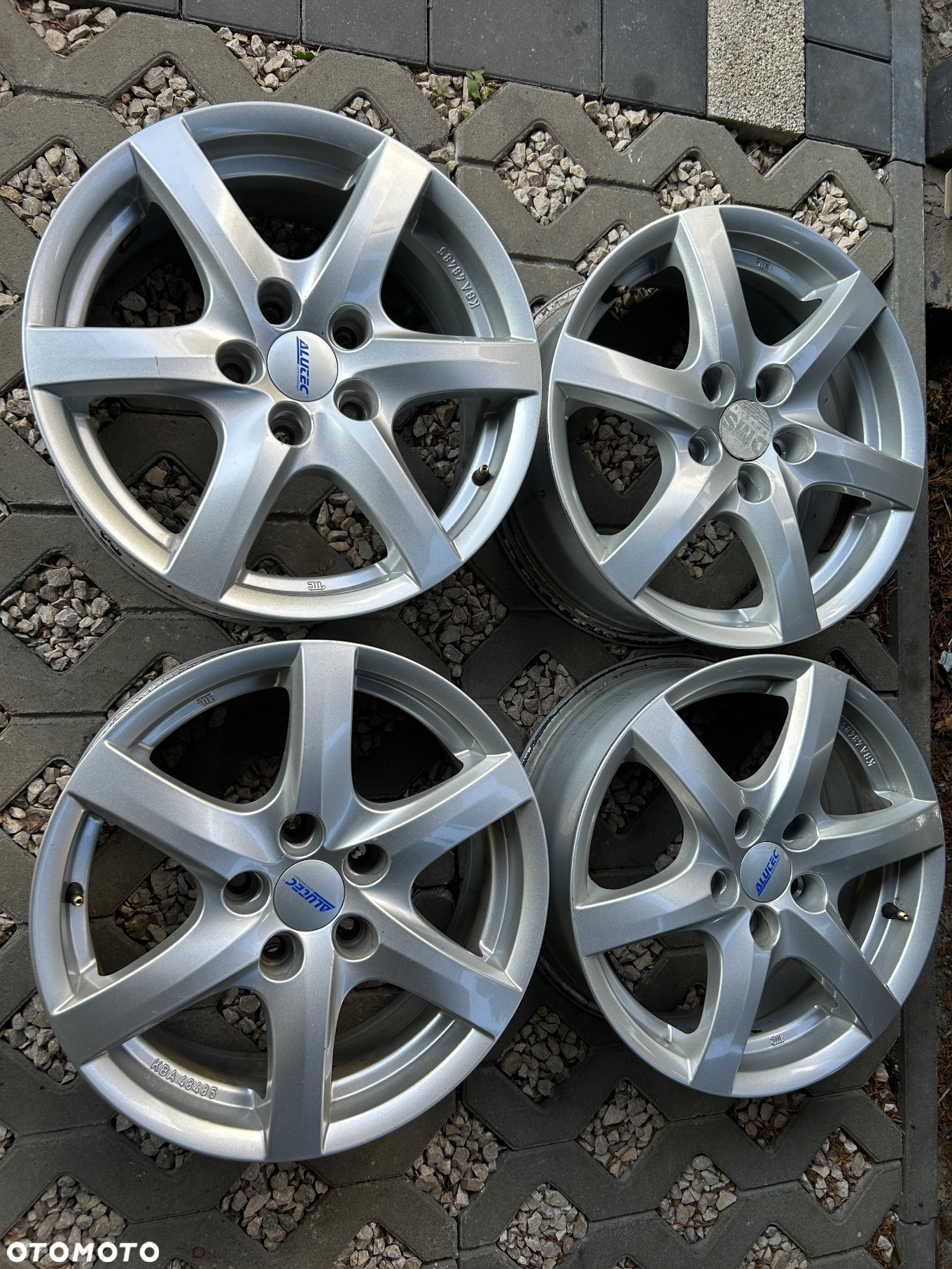 Felgi Aluminiowe Alutec 5x114.3 16” Kia Hyundai ET 39 6,5J - 3
