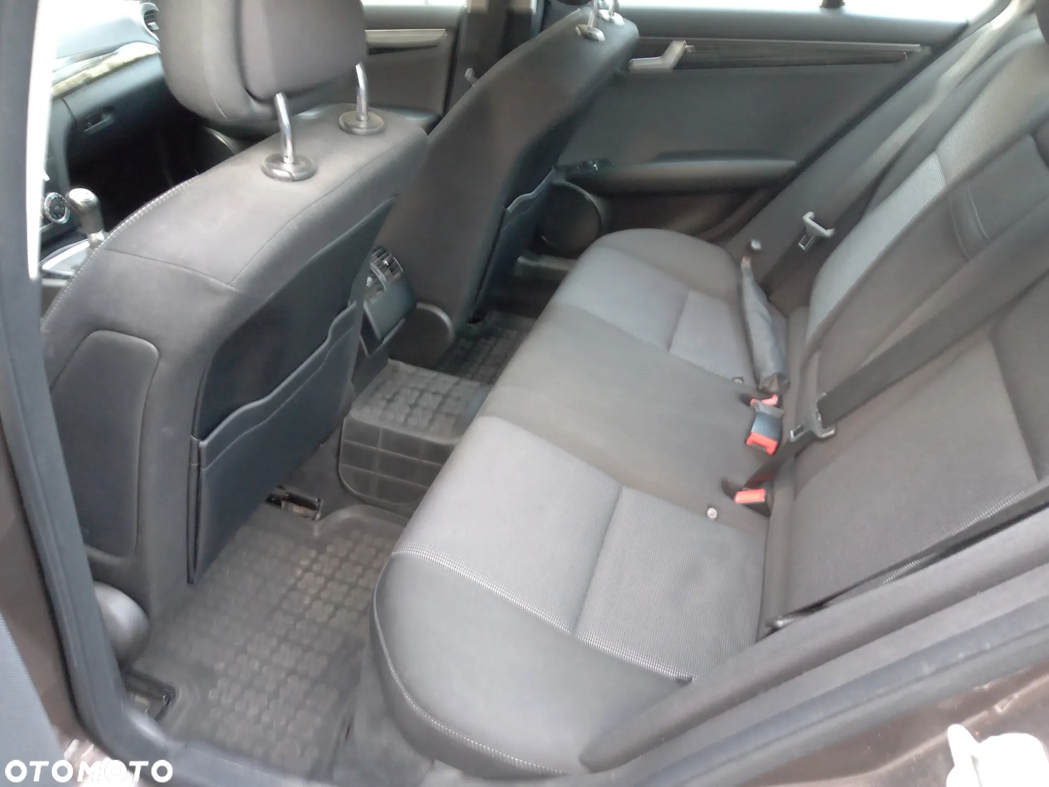 Mercedes-Benz Klasa C 200 CDI Avantgarde Edition - 6