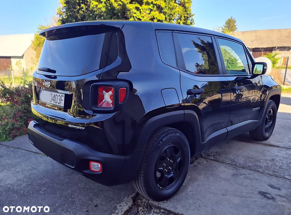 Jeep Renegade 1.6 E-TorQ Sport FWD - 4