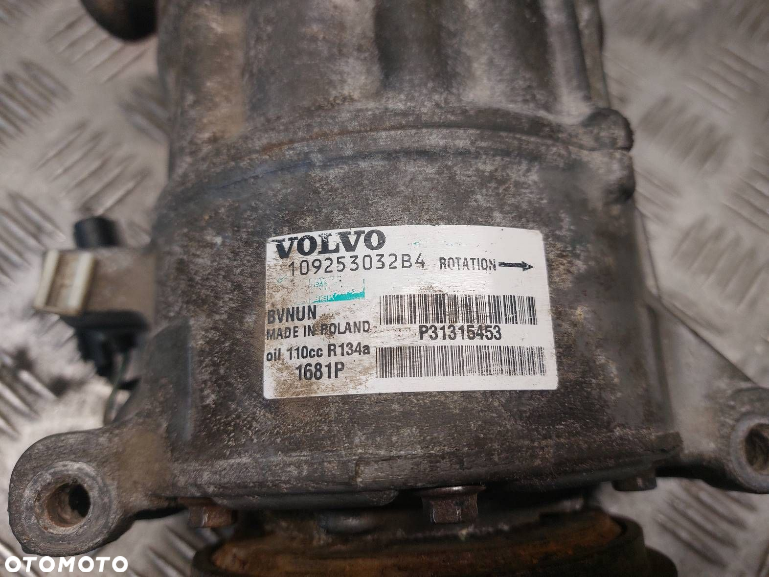 SPRĘŻARKA KOMPRESOR KLIMATYZACJI VOLVO XC60 I 2.4 D5 31315453 - 2