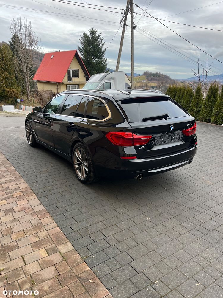 BMW Seria 5 520d Luxury Line - 3