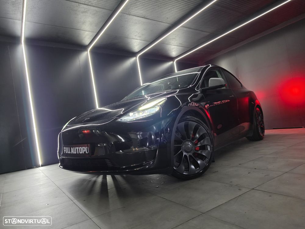 Tesla Model Y Performance Dual Motor AWD - 5