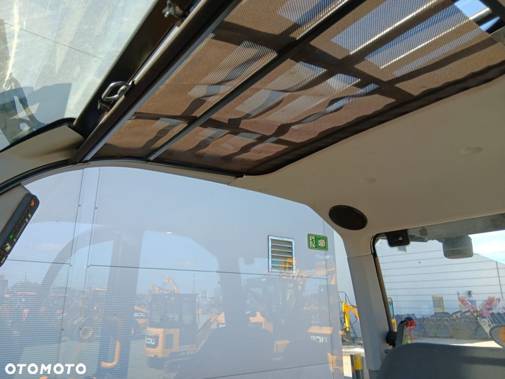 JCB 532-70 IND Plus - 16