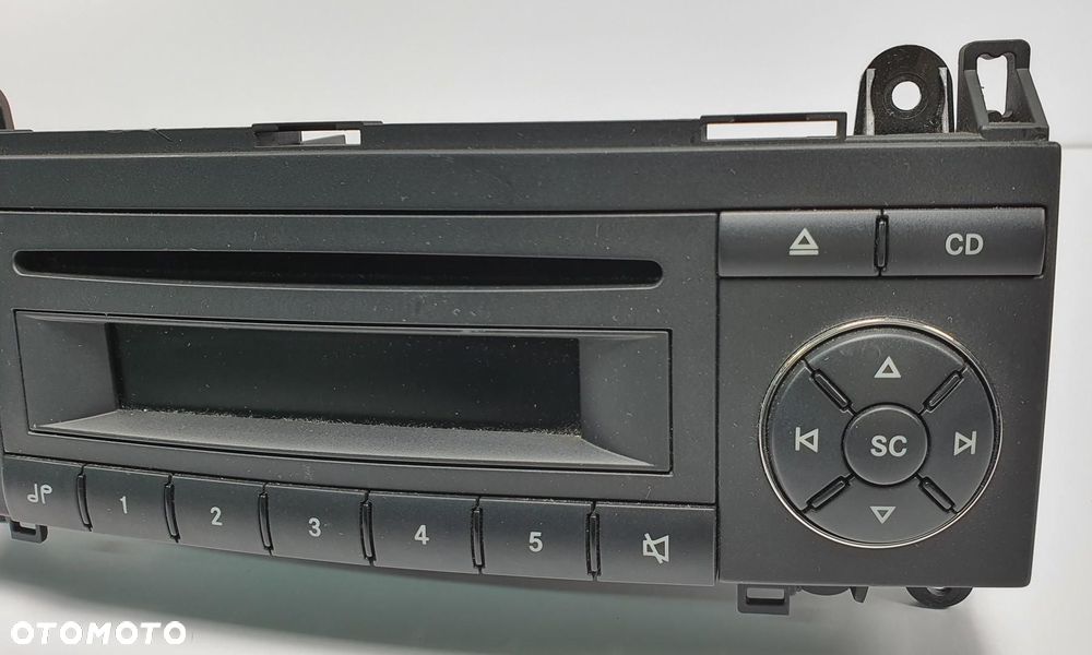RADIO CD MERCEDES W245 A1698702389 - 2