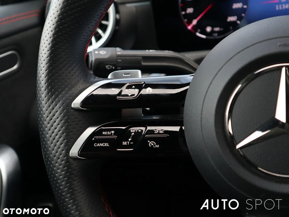 Mercedes-Benz CLA 200 AMG Line 7G-DCT - 18