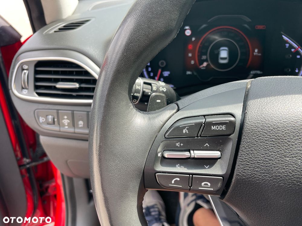 Hyundai i30 Kombi 1.5 T-GDI 48V-Hybrid DCT Prime - 27