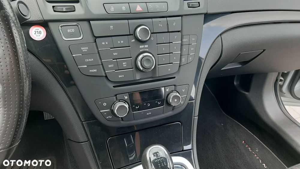 Opel Insignia - 13
