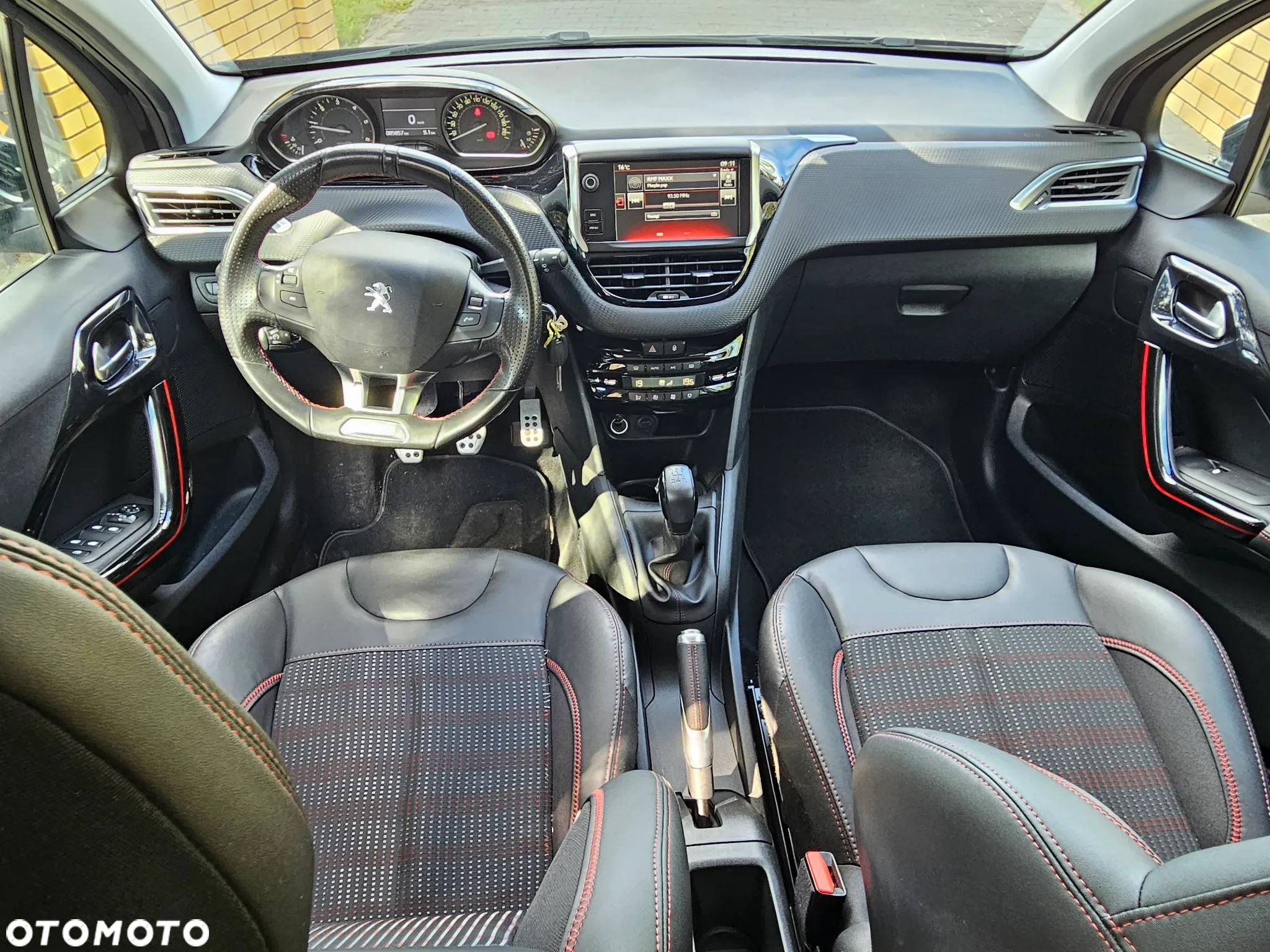 Peugeot 208 Blue-HDi 100 Stop&Start Allure - 24