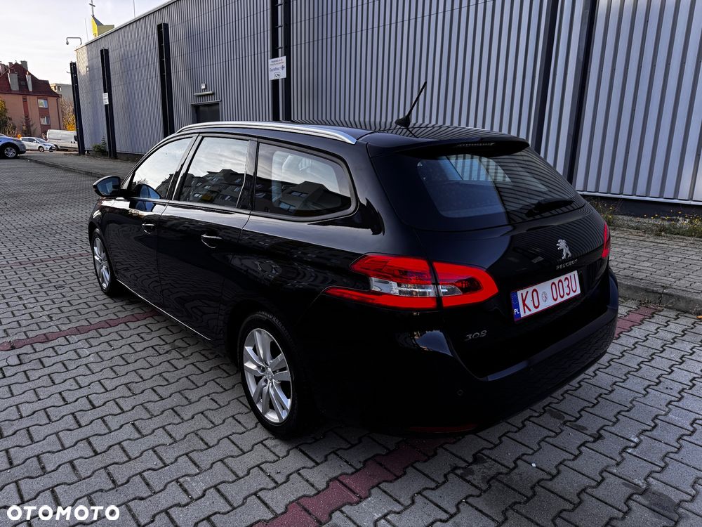 Peugeot 308 PureTech 130 GPF Stop & Start Active Business-Paket - 30