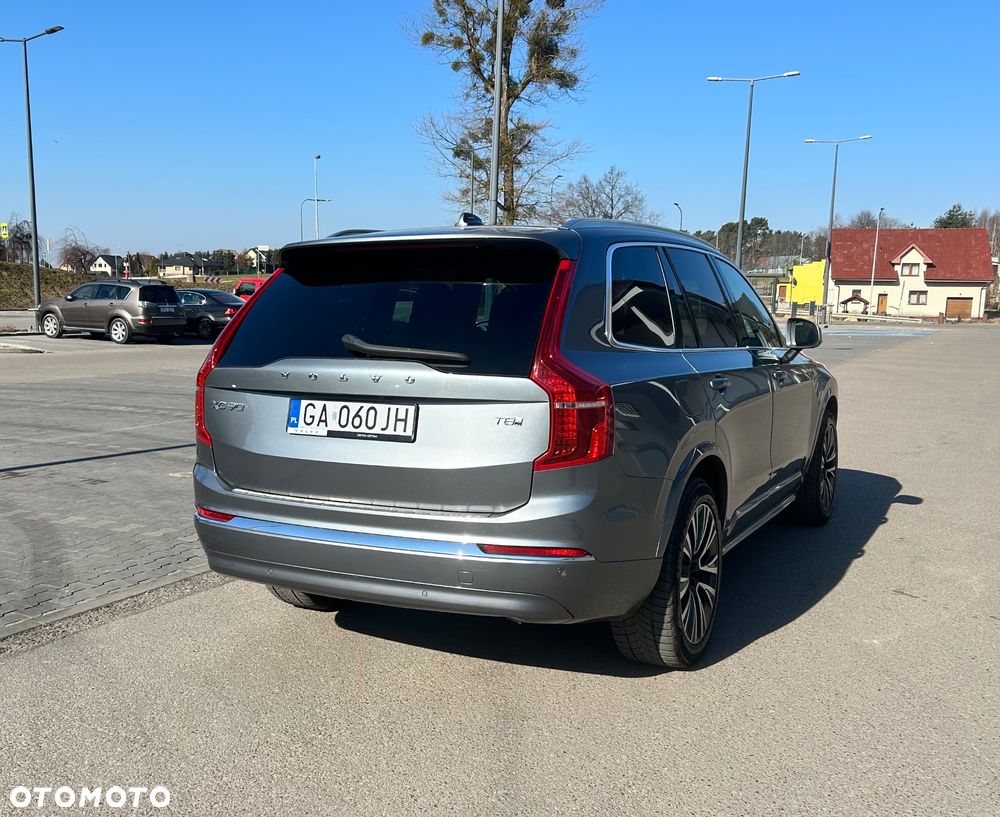 Volvo XC 90 - 7