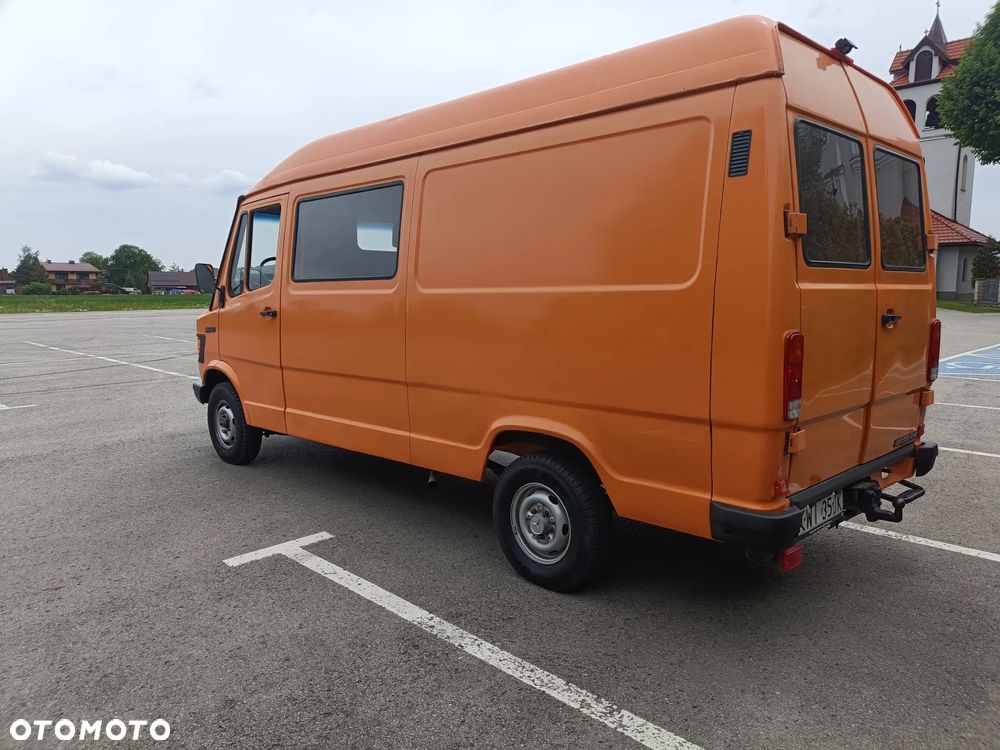 Mercedes-Benz 208 D   T1 (kaczka) - 4