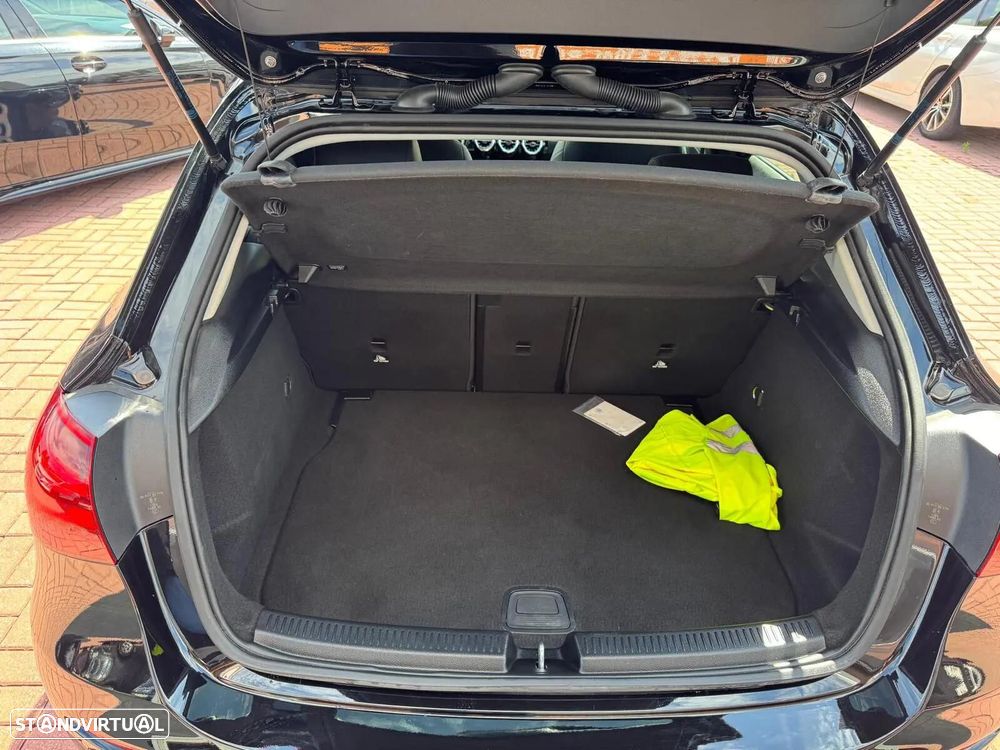 Mercedes-Benz A 200 Progressive Aut. - 13